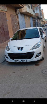 voitures-peugeot-207-2012-beni-mered-blida-algerie