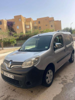 voitures-renault-kangoo-2015-msila-algerie