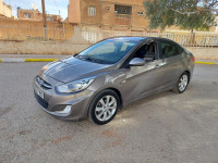 voitures-hyundai-accent-rb-4-portes-2018-laghouat-algerie