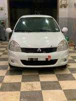 voitures-renault-clio-campus-2012-extreme-beni-slimane-medea-algerie