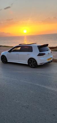سيارات-volkswagen-golf-7-2017-carrat-سكيكدة-الجزائر