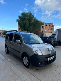 voitures-renault-kangoo-2009-beni-tamou-blida-algerie