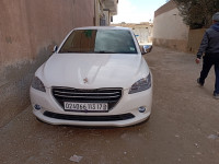 voitures-peugeot-301-2013-djelfa-algerie