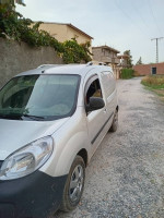 utilitaire-renault-kangoo-2013-khemis-el-khechna-boumerdes-algerie