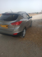 voitures-hyundai-tucson-2011-azzaba-skikda-algerie