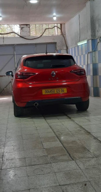 voitures-renault-clio-4-2020-5-intense-el-harrach-alger-algerie