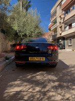 voitures-volkswagen-passat-2018-r-line-ain-naadja-alger-algerie