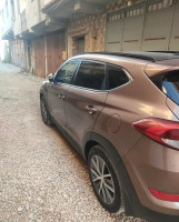 voitures-hyundai-tucson-2016-akfadou-bejaia-algerie