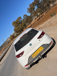 voitures-seat-leon-2016-fr15-mdaourach-souk-ahras-algerie