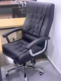 CHAISE DIRECTEUR