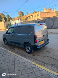 voitures-fiat-doblo-2024-khemis-miliana-ain-defla-algerie