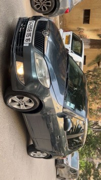 سيارات-skoda-fabia-2015-fresh-باب-الزوار-الجزائر