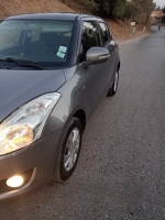 voitures-suzuki-swift-2014-miliana-ain-defla-algerie