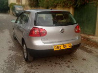 voitures-volkswagen-golf-5-2006-miliana-ain-defla-algerie