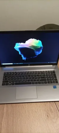 HP Notebook 470 G8 Core I5 16Go