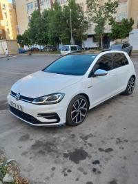 سيارات-volkswagen-golf-7-2018-r-line-الرغاية-الجزائر