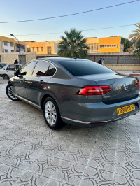 voitures-volkswagen-passat-2018-boumerdes-algerie