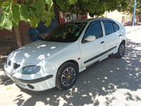 citadine-renault-megane-1-2000-ahl-el-ksar-bouira-algerie