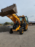 engin-3cx-jcb-2009-bejaia-algerie