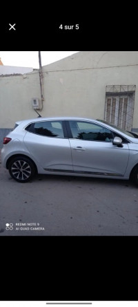 voitures-renault-clio-5-2021-intense-mostaganem-algerie