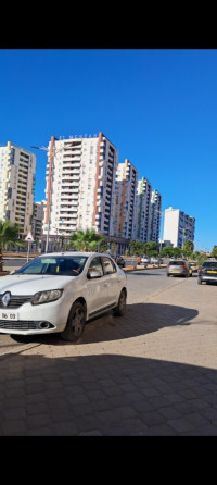 voitures-renault-symbol-2016-extreme-laghouat-algerie