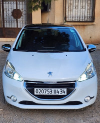 voitures-peugeot-208-2014-allure-arris-batna-algerie