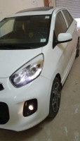 voitures-kia-picanto-2015-brazilia-touggourt-algerie