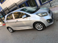 voitures-kia-picanto-2014-chiffa-blida-algerie