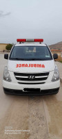 voitures-hyundai-h1-2016-ambulance-constantine-algerie