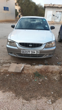 voitures-hyundai-accent-2004-saida-algerie