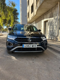 voitures-volkswagen-t-roc-2022-life-15-oran-algerie