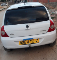 voitures-renault-clio-campus-2015-facelift-souk-ahras-algerie