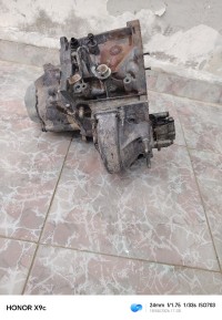 vehicles-parts-boite-vitesse-308-annee-2013-bouira-algeria