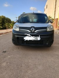 السيارات-النفعية-renault-kangoo-2013-الغمري-معسكر-الجزائر
