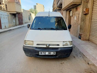 voitures-peugeot-expert-2000-ouled-dherradj-msila-algerie