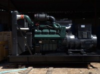 أدوات-مهنية-groupe-electrogene-410-kva-doosan-remise-10-بئر-خادم-الجزائر