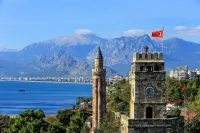 ANTALYA - ISTANBUL ÉTÉ 2025 
