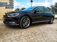 voitures-volkswagen-passat-2019-carat-alger-centre-algerie