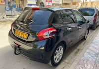 citadine-peugeot-208-2015-access-ras-el-oued-bordj-bou-arreridj-algerie