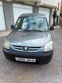 voitures-peugeot-partner-2008-origin-akbou-bejaia-algerie