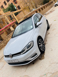 voitures-volkswagen-golf-7-2018-confortline-alger-centre-algerie