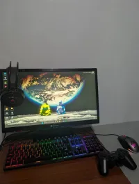 Pc gamer avec toutes les accessoires bonus 