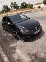 voitures-volkswagen-golf-7-2014-algerie