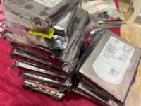 Disque SAS 3.5 et 2.5 
