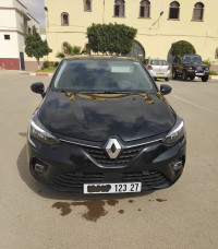 voitures-renault-clio-5-2023-equilibre-mostaganem-algerie