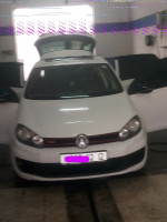 moyenne-berline-volkswagen-golf-6-2012-style-tebessa-algerie