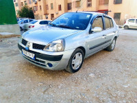 voitures-renault-clio-classique-2004-el-khroub-constantine-algerie