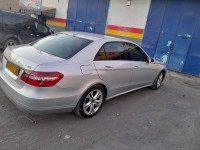 voitures-mercedes-classe-e-2012-avantgarde-pack-amg-tazmaltdaira-bejaia-algerie