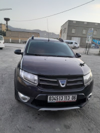 voitures-dacia-sandero-2013-stepway-tazmaltdaira-bejaia-algerie