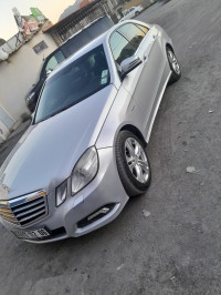 voitures-mercedes-classe-e-2012-avantgarde-pack-amg-tazmaltdaira-bejaia-algerie